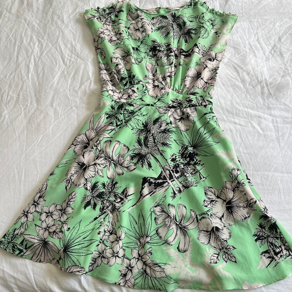 ZARA summer flower pattern dress (used)